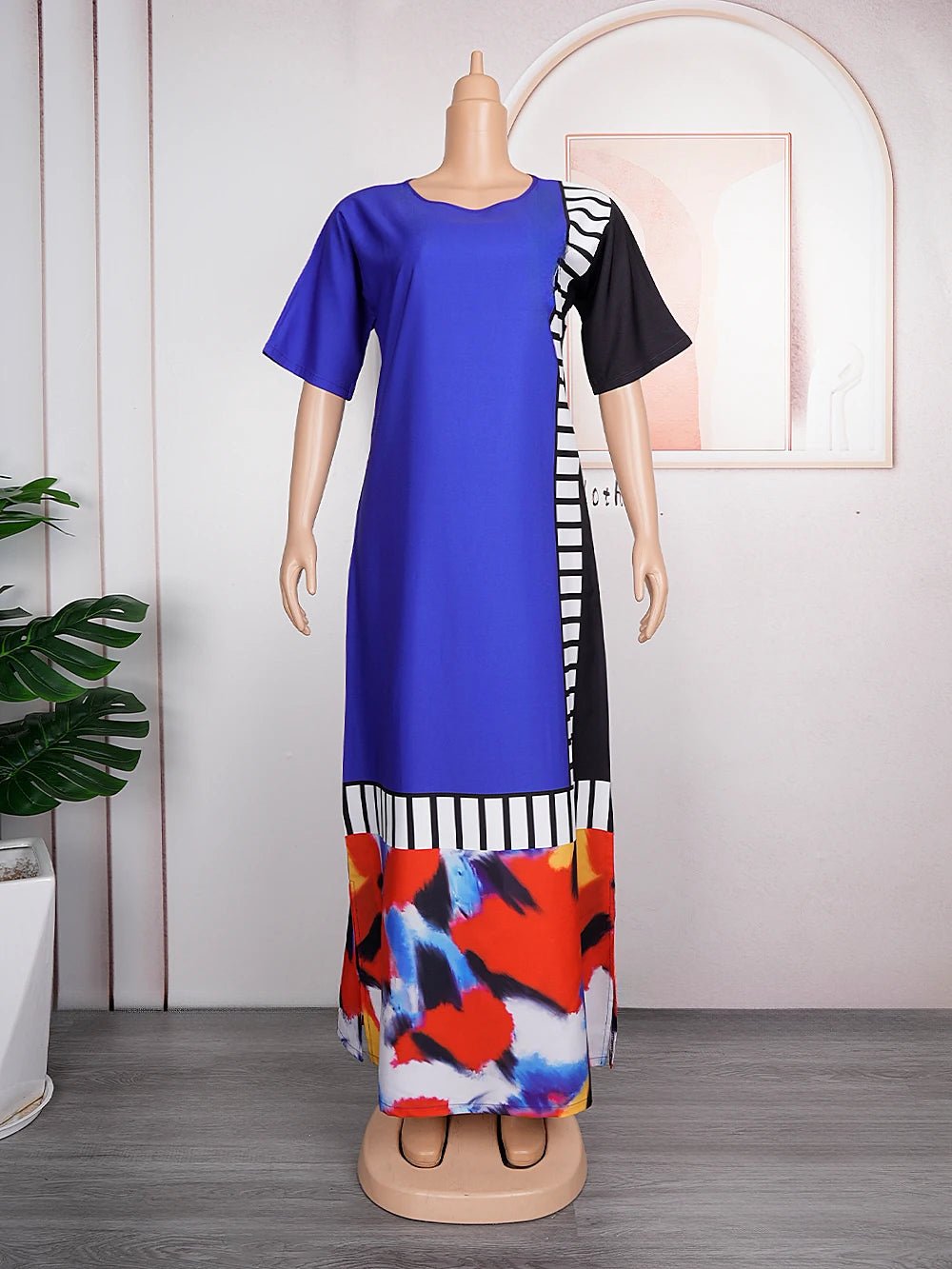 Refined African Dresses: Muslim Fashion Maxi Dress with Short Sleeves, Loose Fit, Dashiki Ankara Print - Free Delivery Worldwide only at Flexi Africa